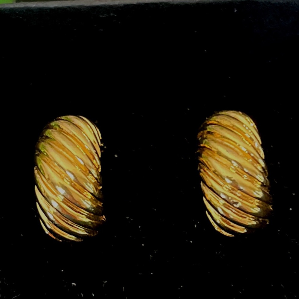 Vintage Napier Gold Curved Textured Earrings